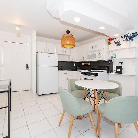 Art Deco Washingthon Apartment ميامي بيتش المظهر الخارجي الصورة