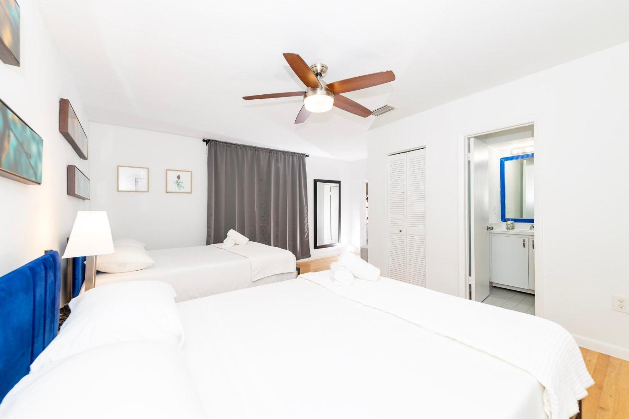 Art Deco Washingthon Apartment ميامي بيتش المظهر الخارجي الصورة