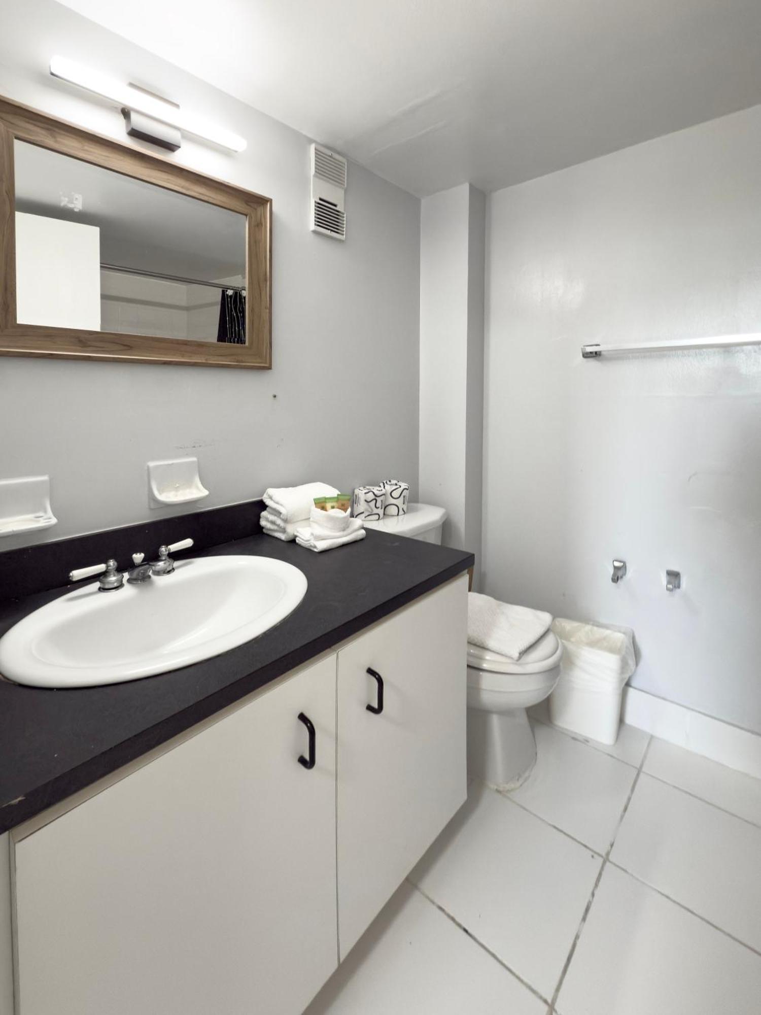 Art Deco Washingthon Apartment ميامي بيتش المظهر الخارجي الصورة